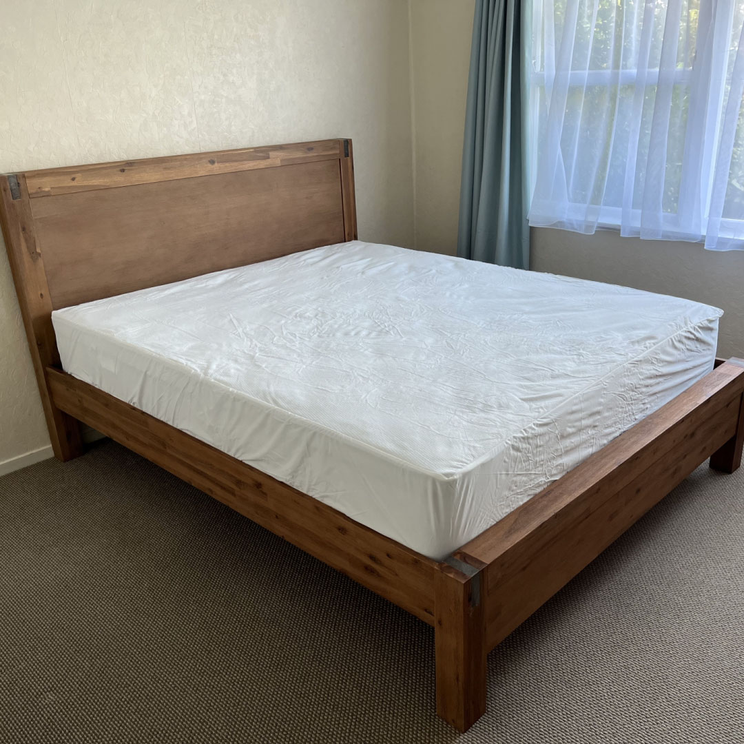 愛媛県(松山,今治,宇和島)ベッド（マットレス）引取り回収処分サービス