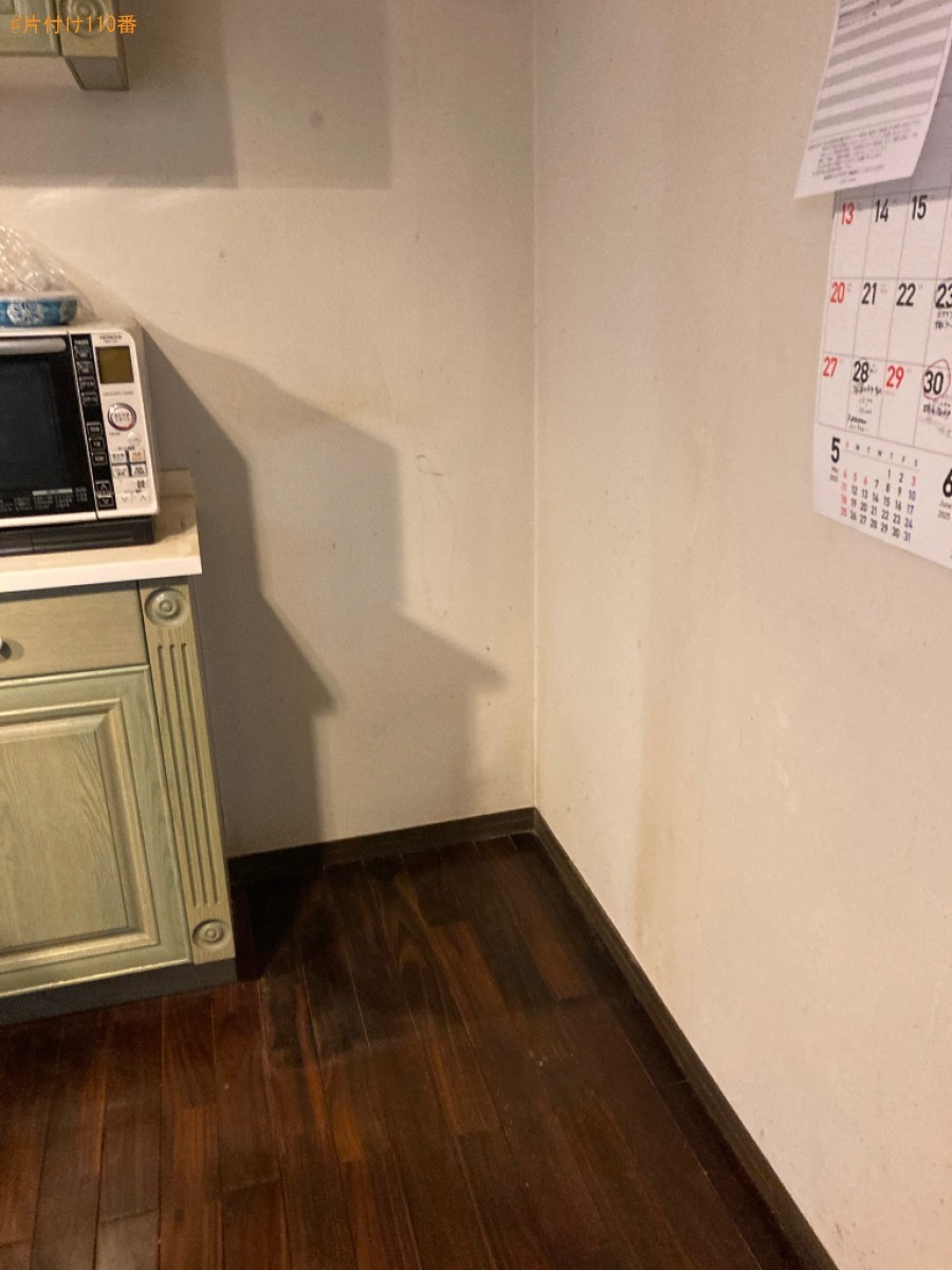 家具(ソファー、鏡台、テレビ、冷蔵庫)の移動と設置ご依頼