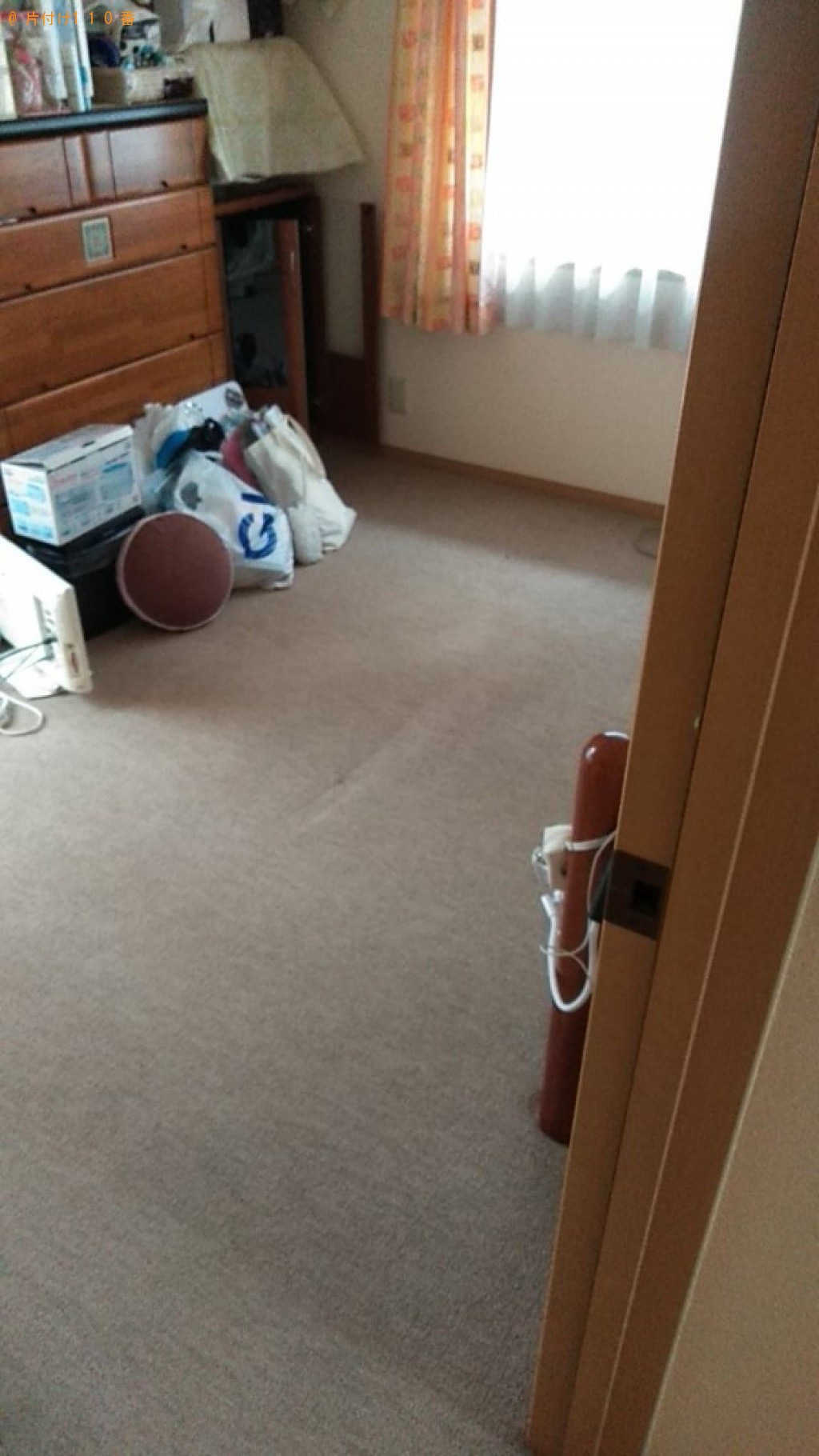 【今治市】キャビネット、椅子、テーブル、タンス、学習机等の回収